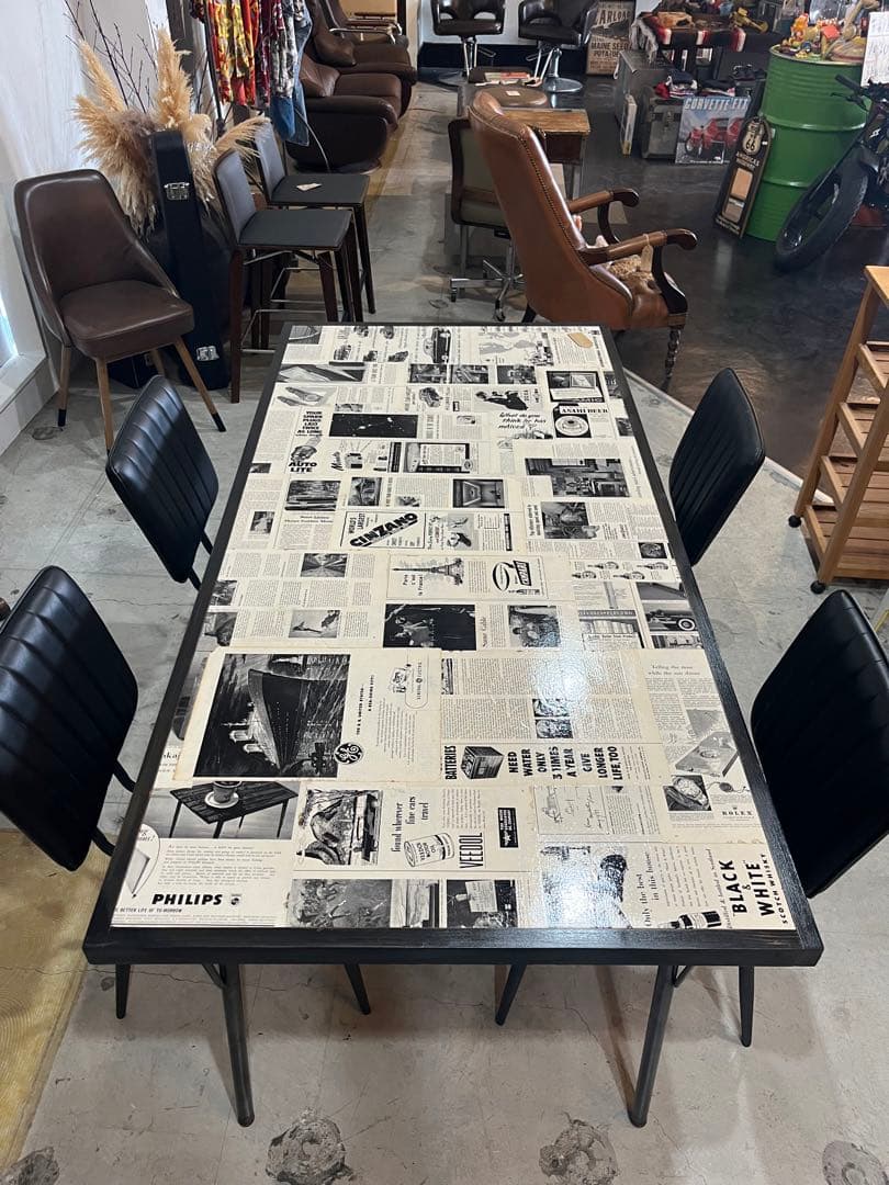 ヴィンテージライク　ダイニングテーブル