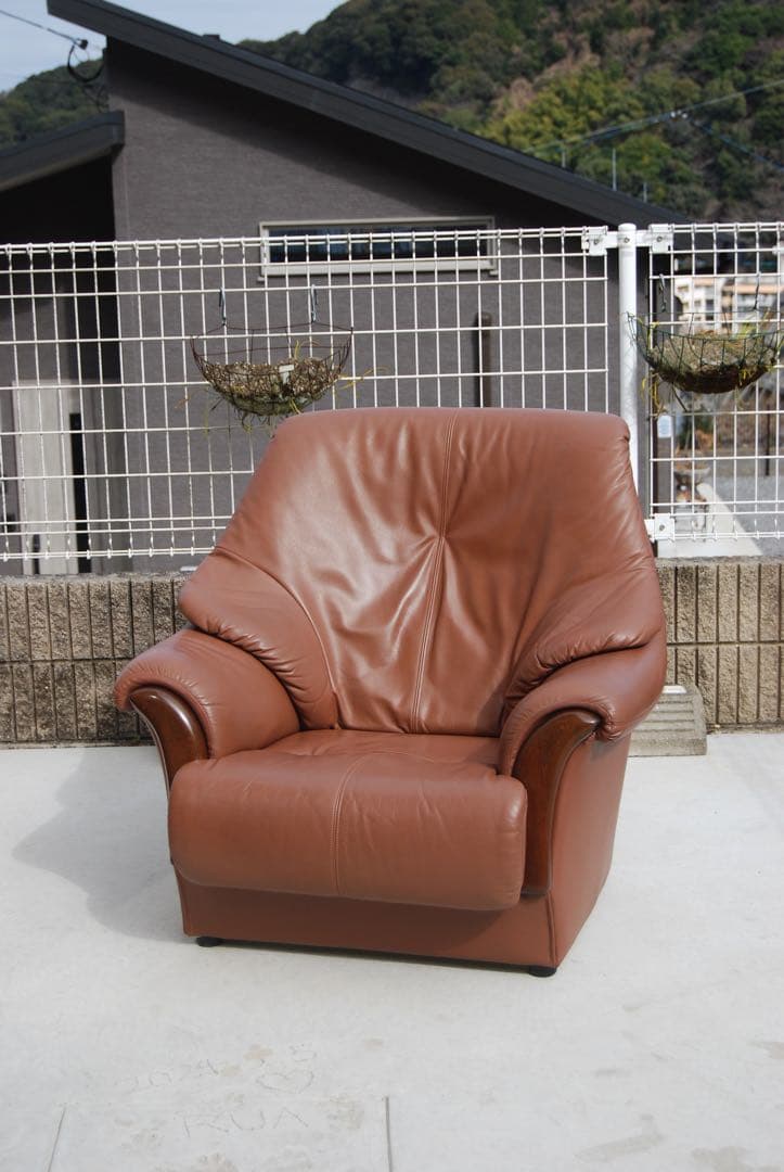 オランダ製　ダッチカントリー　ブラウンレザー 一人掛けソファ