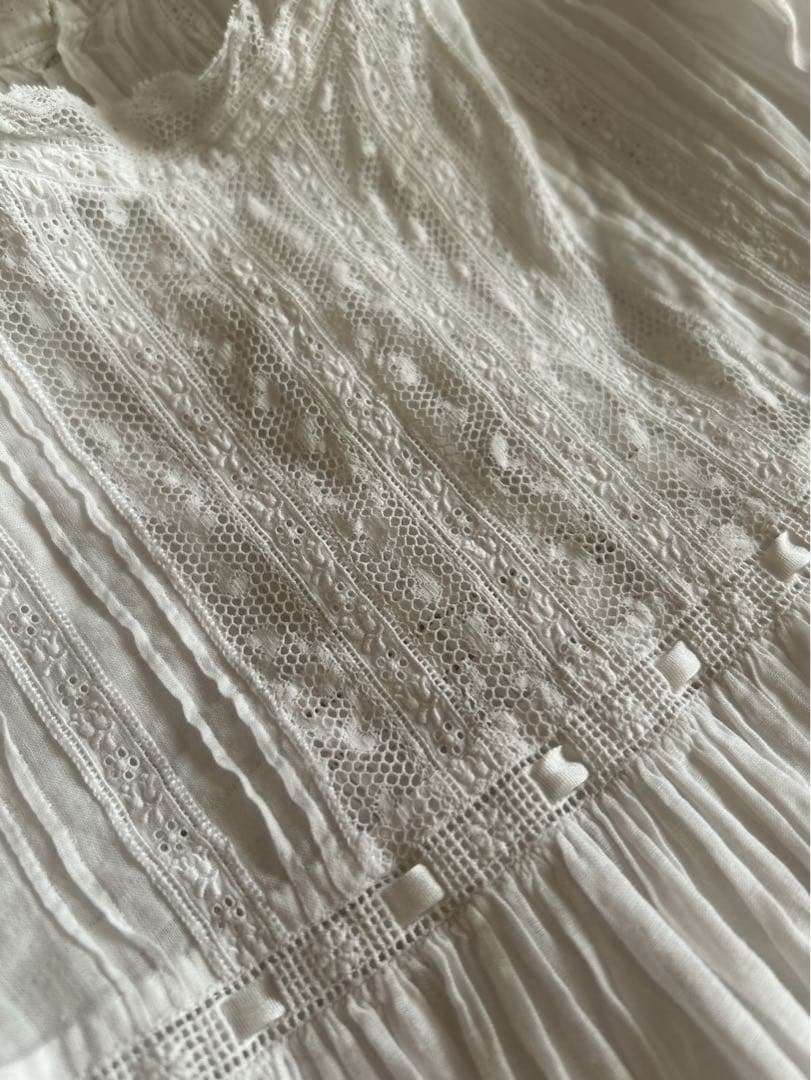 ✲*フランス・フレンチアンティーク　ベビードレス・ドールドレス　チャーチ　レース