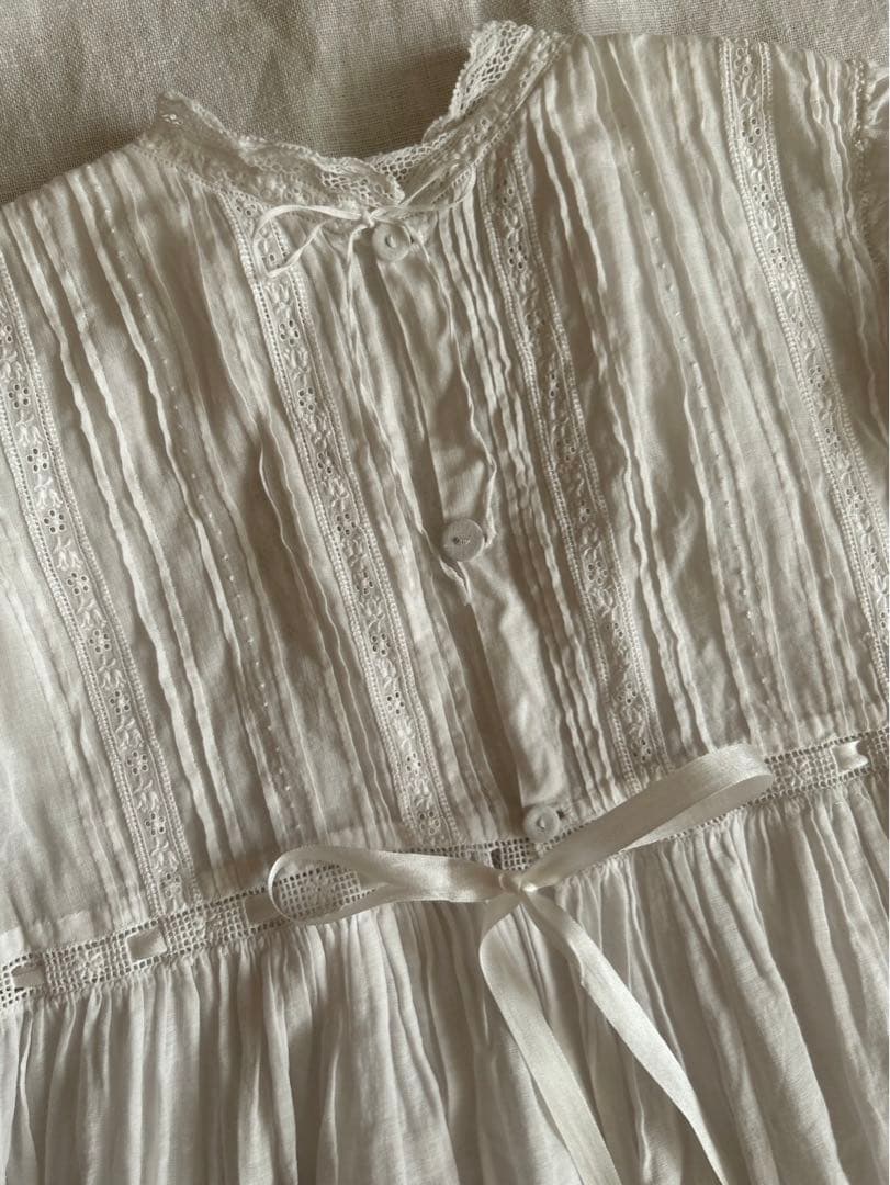 ✲*フランス・フレンチアンティーク　ベビードレス・ドールドレス　チャーチ　レース