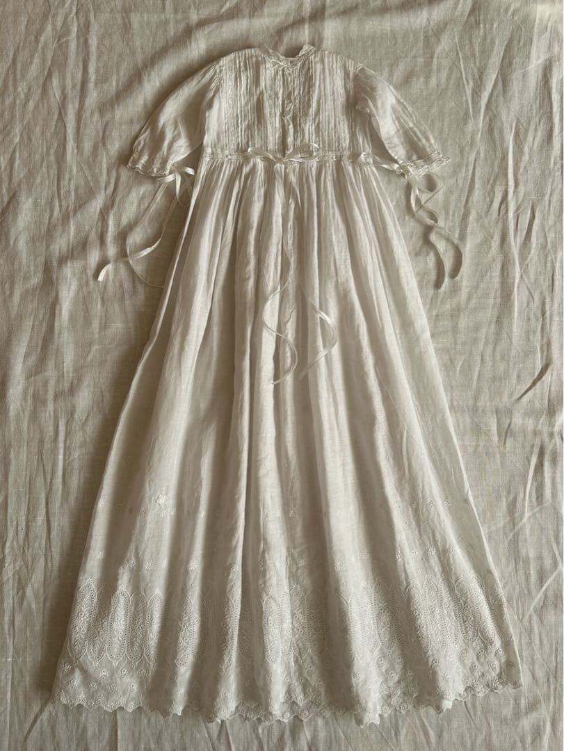 ✲*フランス・フレンチアンティーク　ベビードレス・ドールドレス　チャーチ　レース