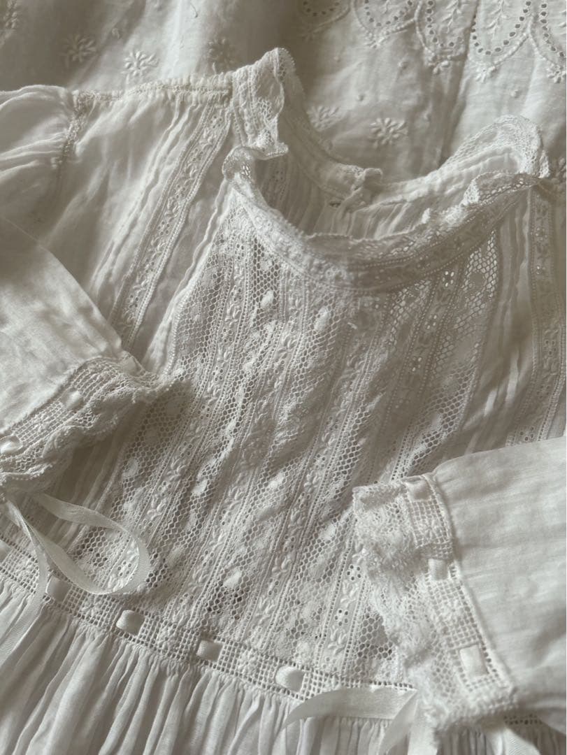 ✲*フランス・フレンチアンティーク　ベビードレス・ドールドレス　チャーチ　レース
