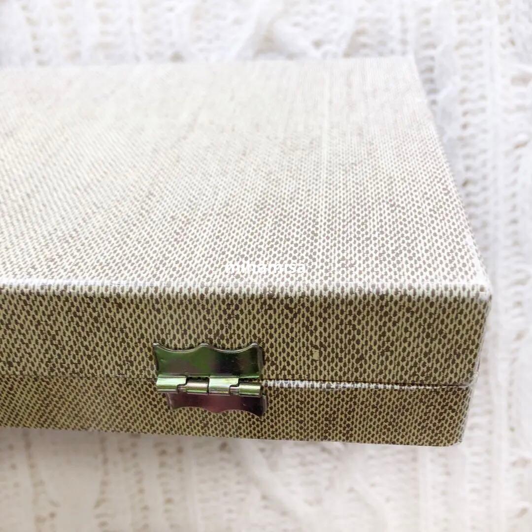 CELINEセリーヌ ☆ バタフライプレート 蝶々 陶器製 お皿 食器