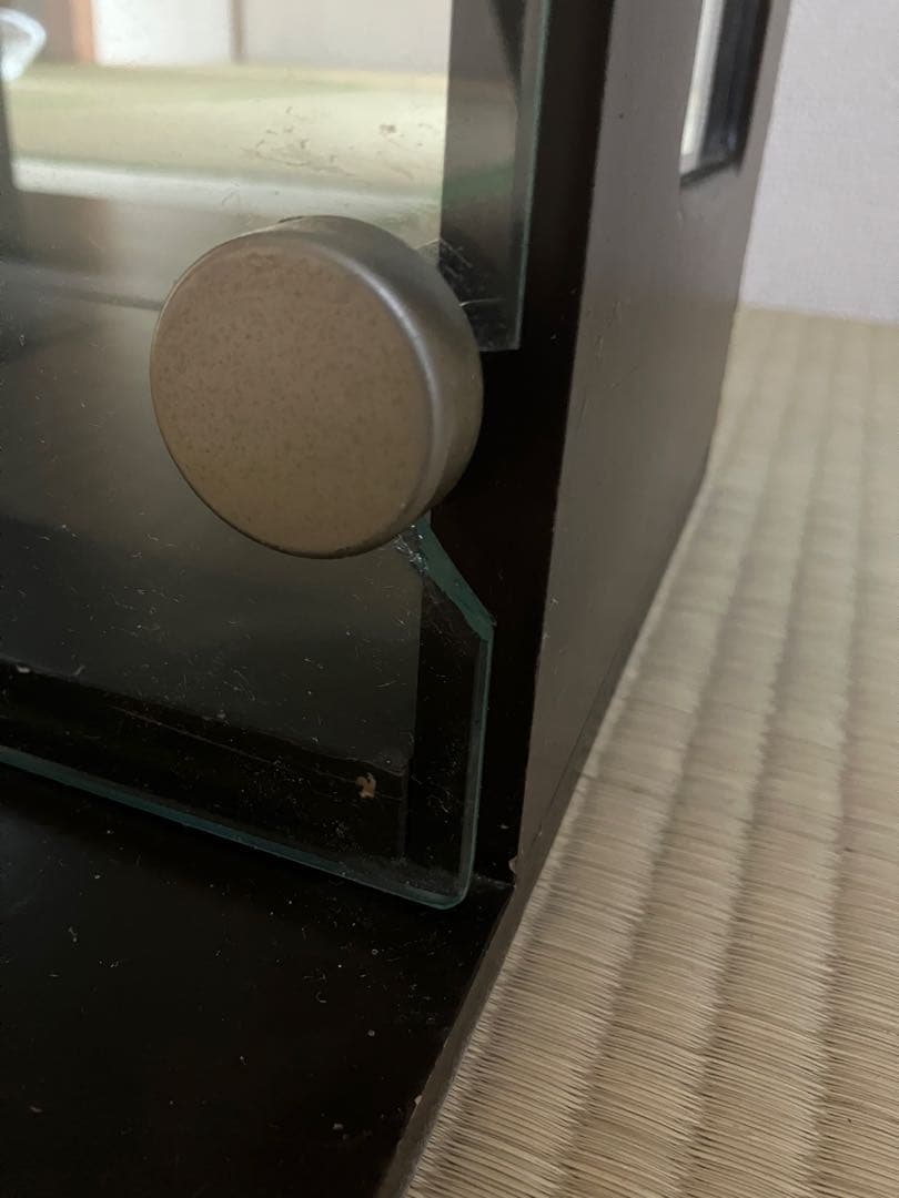 ガラスケース ディスプレイ