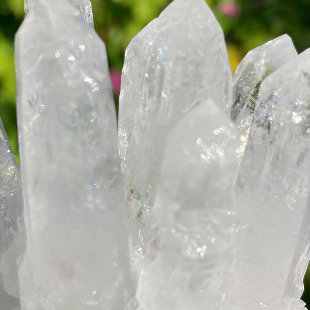 【大きめずっしり２９３g】天然石 虹 サシ クラスター 原石 菊水晶 クリスタル