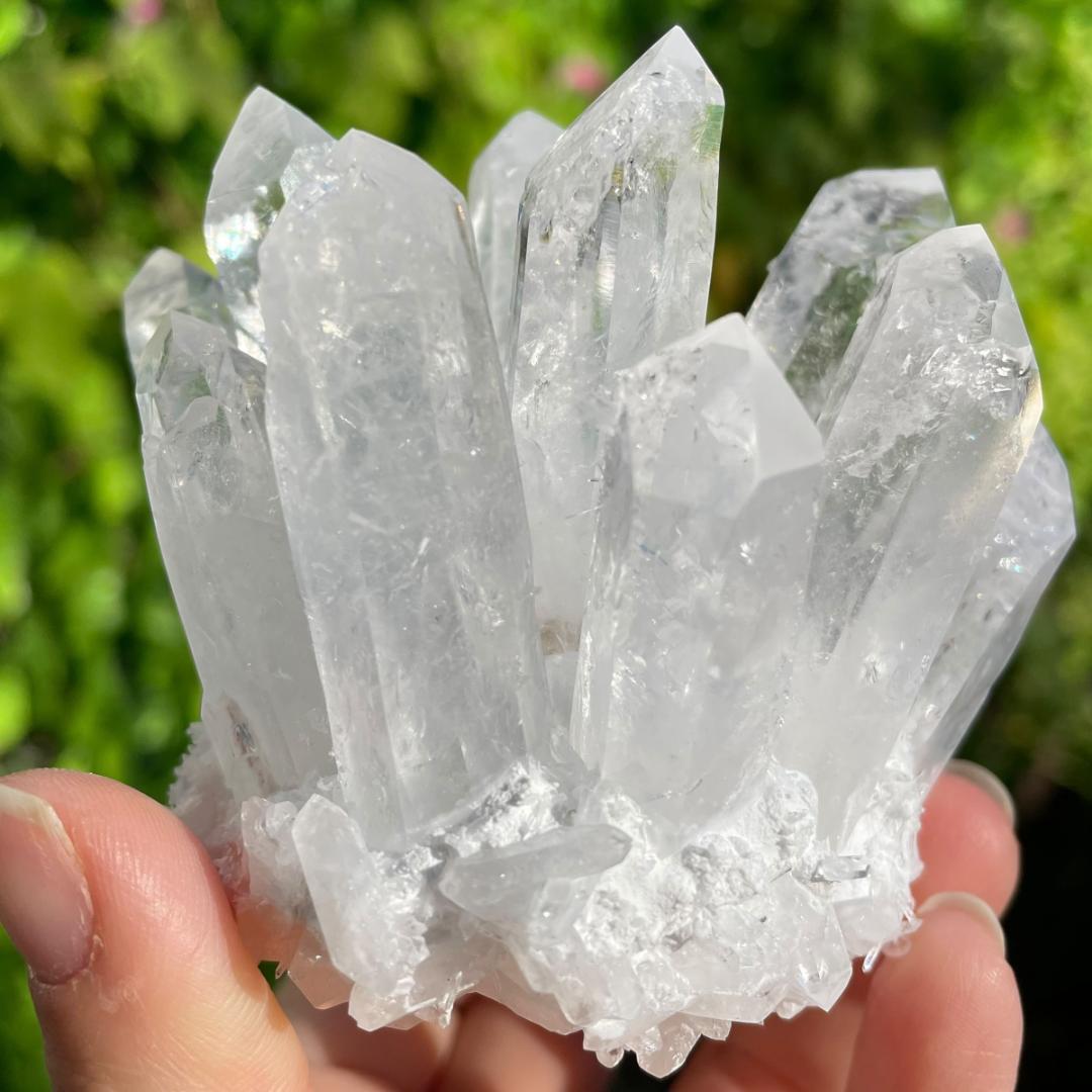 【大きめずっしり２９３g】天然石 虹 サシ クラスター 原石 菊水晶 クリスタル