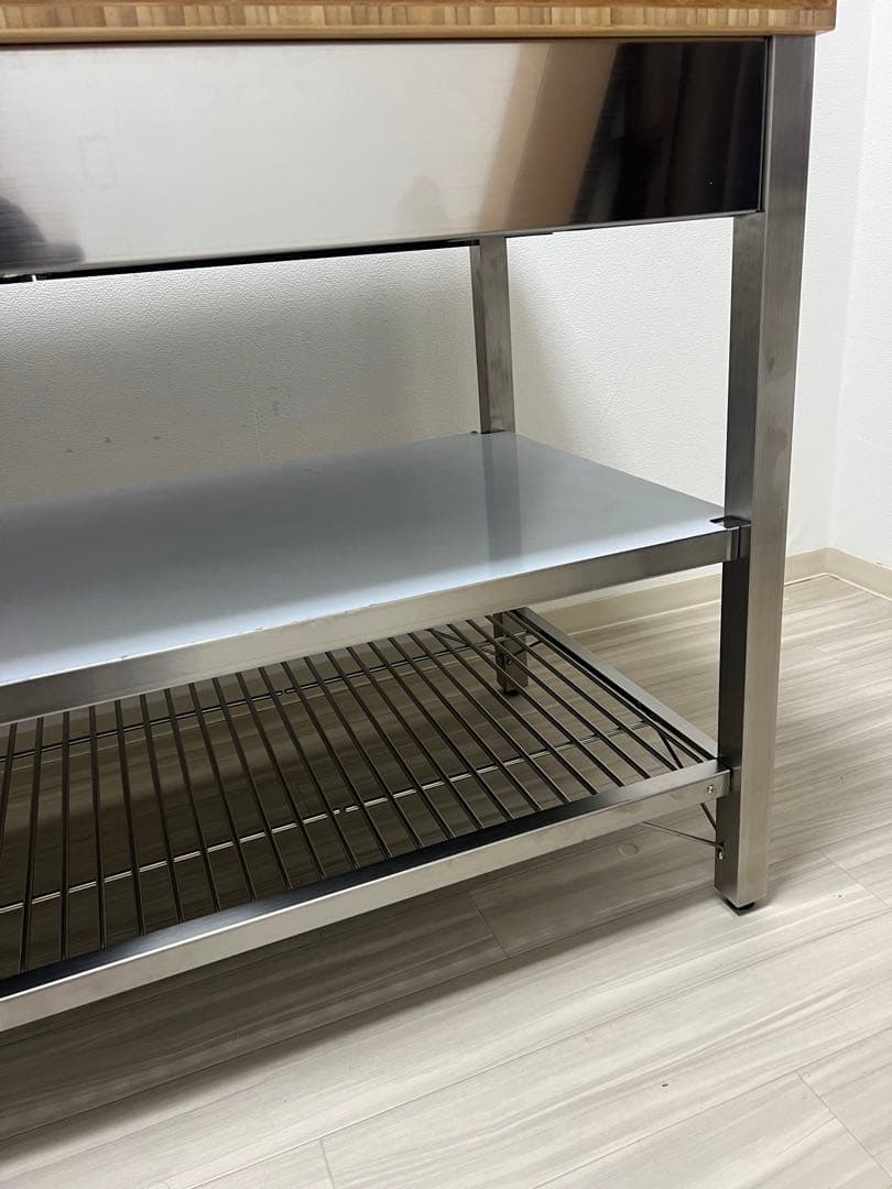 かずさん　IKEA リムフォルムサ作業台