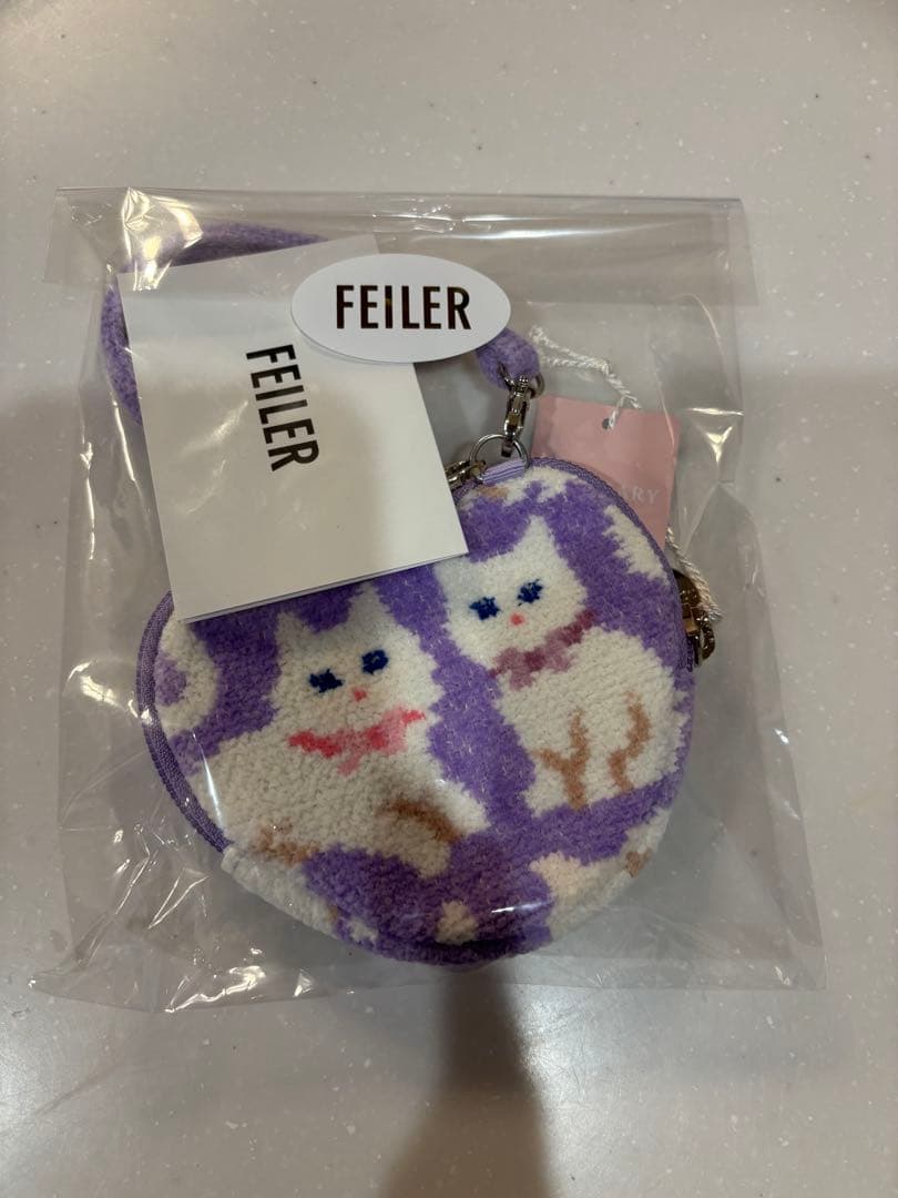 モフモフネコチャン ハート型ポーチ(オンライン限定ペールパープル