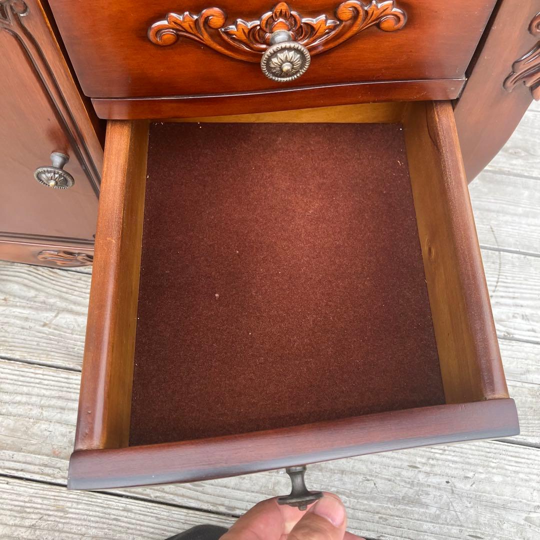 イタリアスタイル 木製コンソールテーブル コールキャビネット 電話台キャビネット