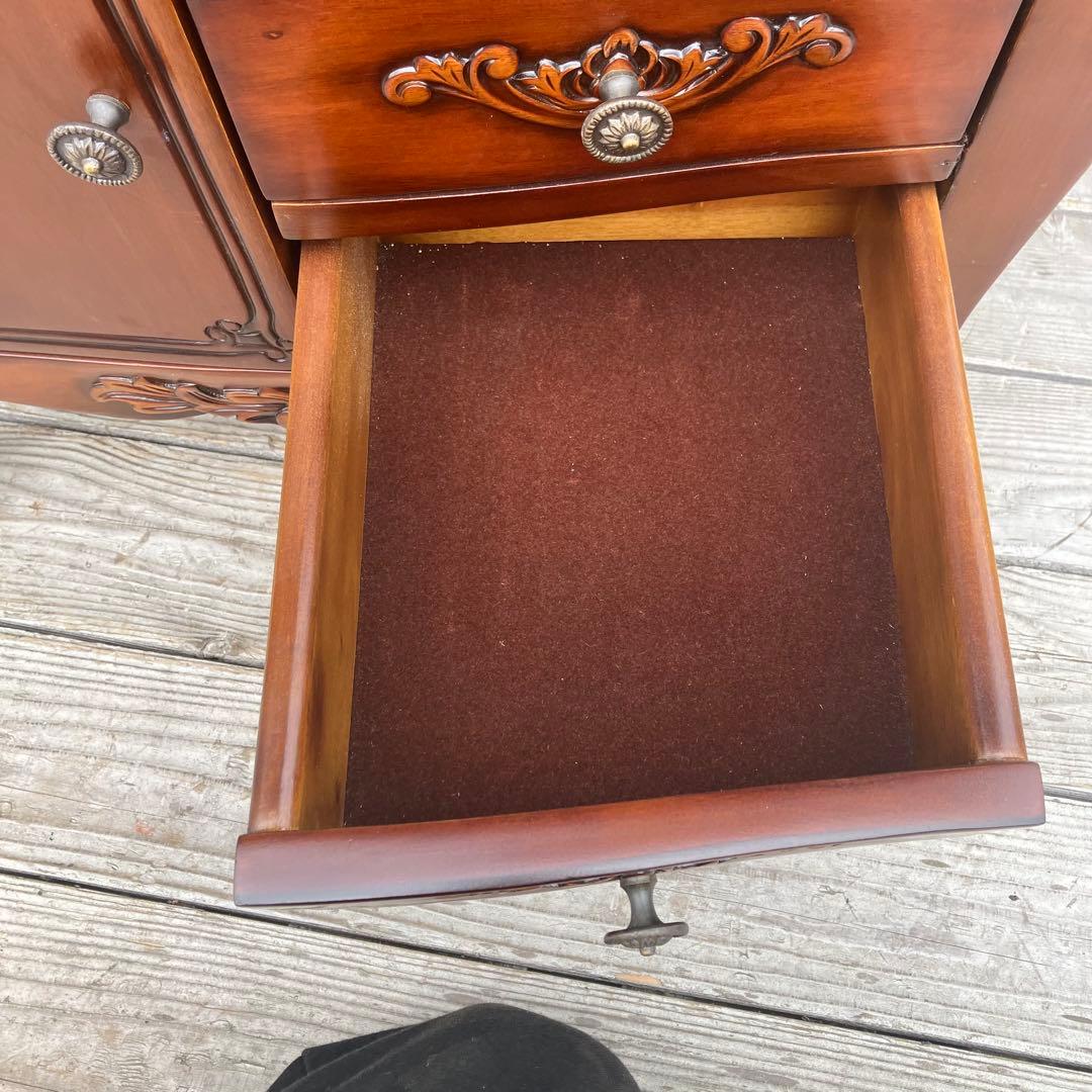 イタリアスタイル 木製コンソールテーブル コールキャビネット 電話台キャビネット