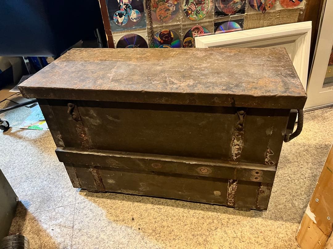 日本軍道具箱 陸軍省携行箱 日本軍車輌用工具箱 携行第二輜重車工具箱 ミリタリ