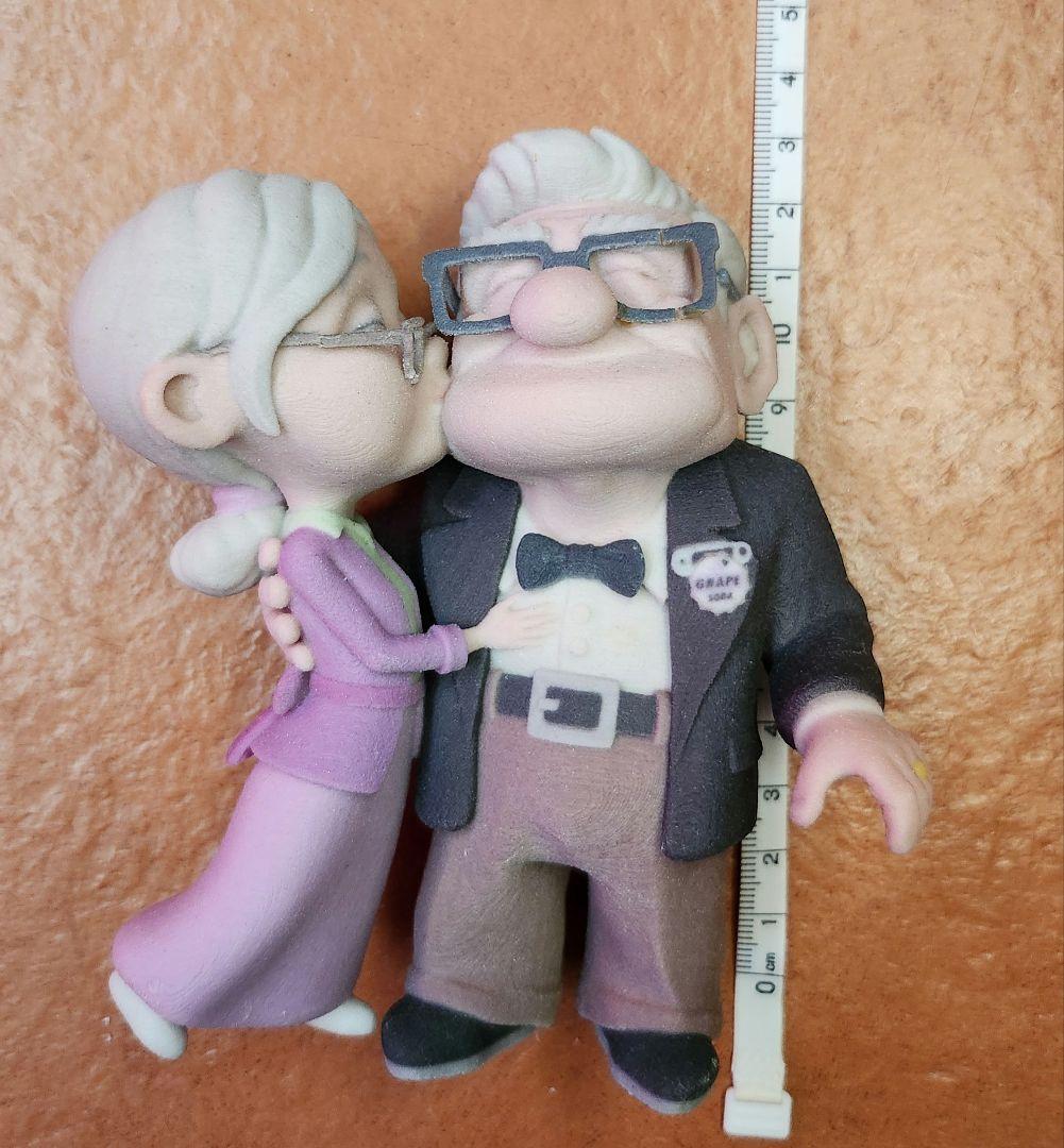 海外限定/希少/日本未入荷】カールじいさんの空飛ぶ家 カール＆エリー