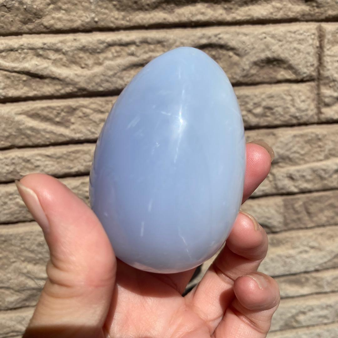 ブルーカルセドニー たまご 置石
