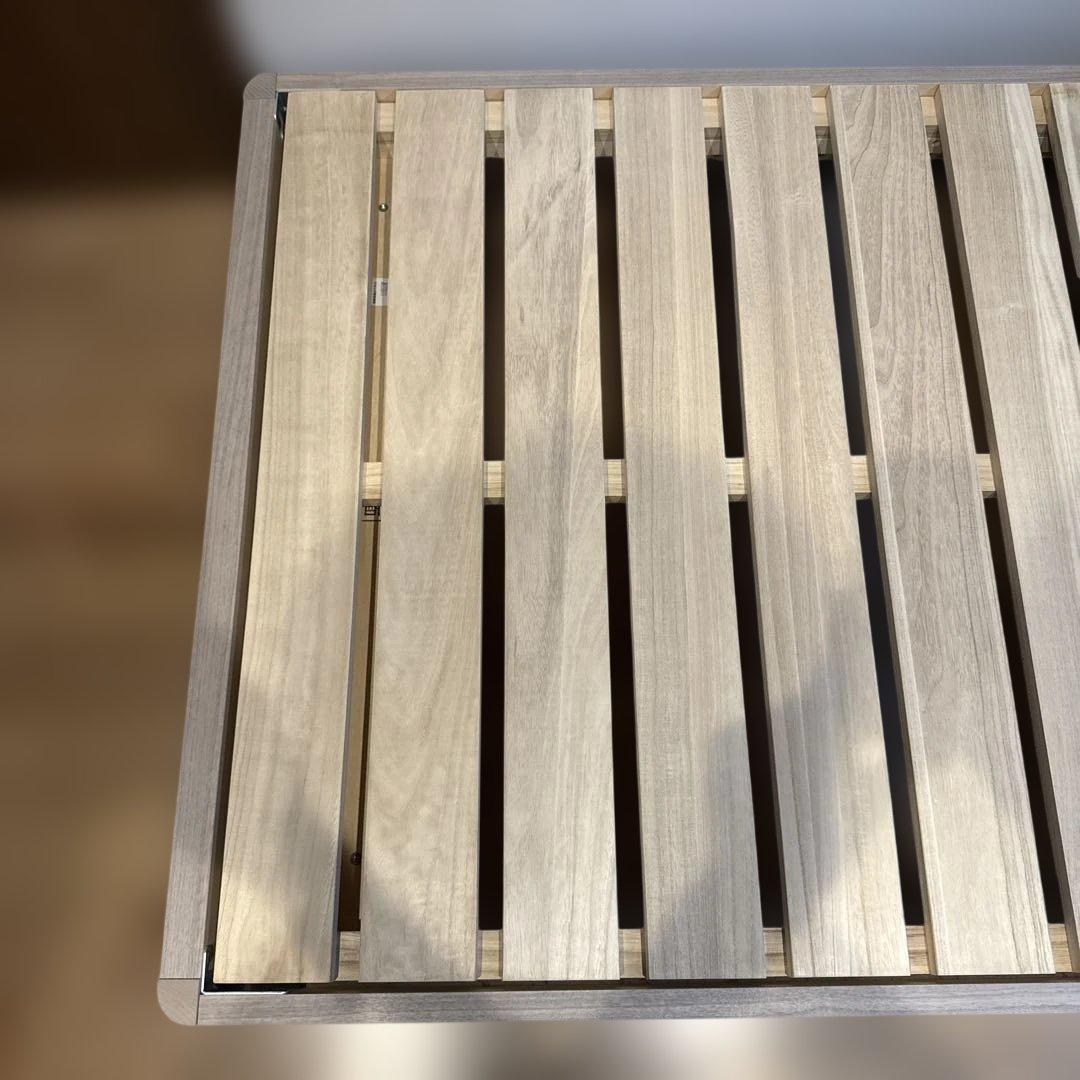 【美品】SIMONS シングル木製ベッドフレーム スラット式