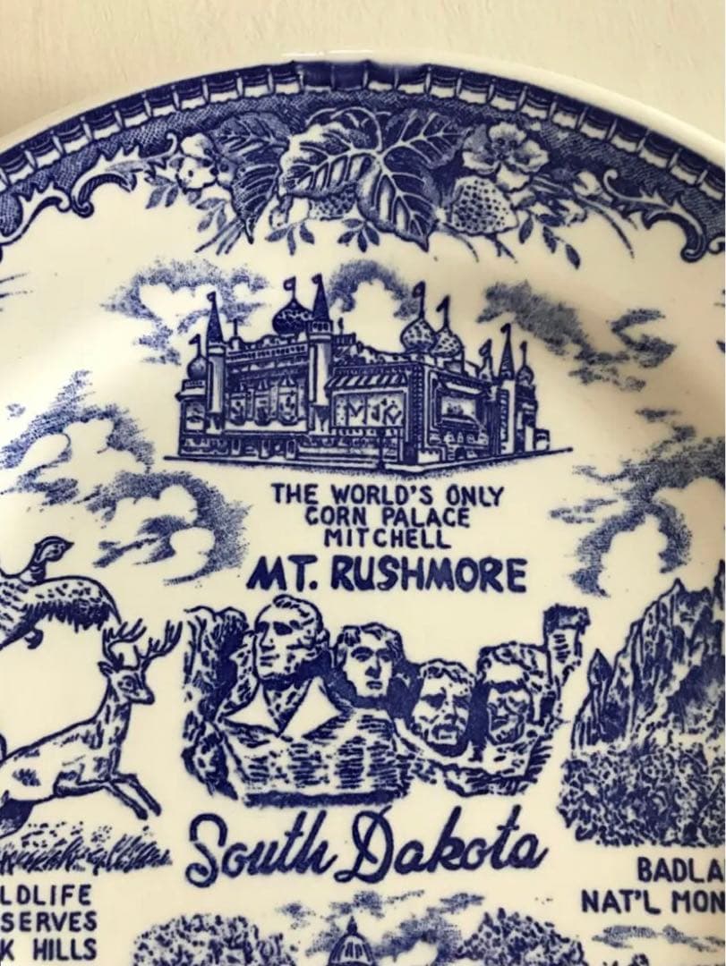 VAN JACKET INC. 皿 ①