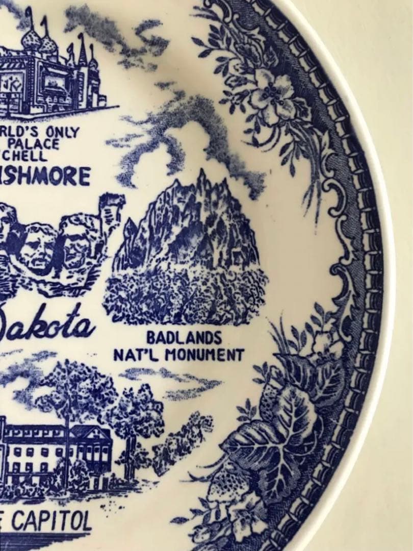 VAN JACKET INC. 皿 ①