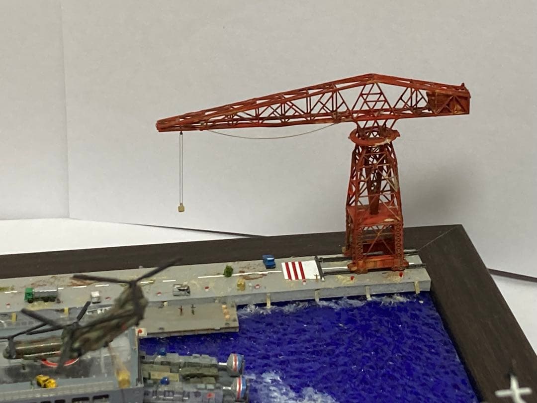 海上自衛隊 ジオラマ完成品 【絆の記憶 災害派遣】 1/700 艦船モデル