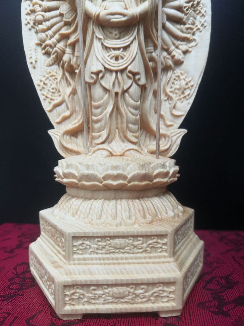 【修縁堂】彫刻仏像 千手観音 観音像 六角台座 仏教木彫 供養仏 開運風水