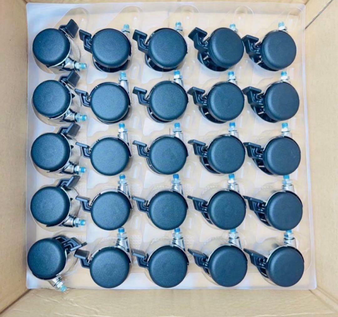 【新品　4個セット！】純正　STABIL USM 　キャスター　ストッパー付き