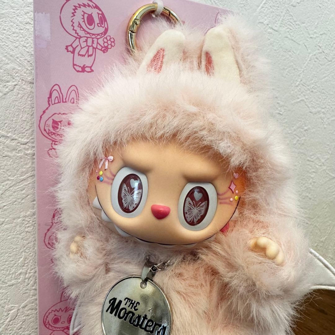 海外限定】ZIMOMO LABUBUぬいぐるみキーホルダードラゴンピンク - メルカリ