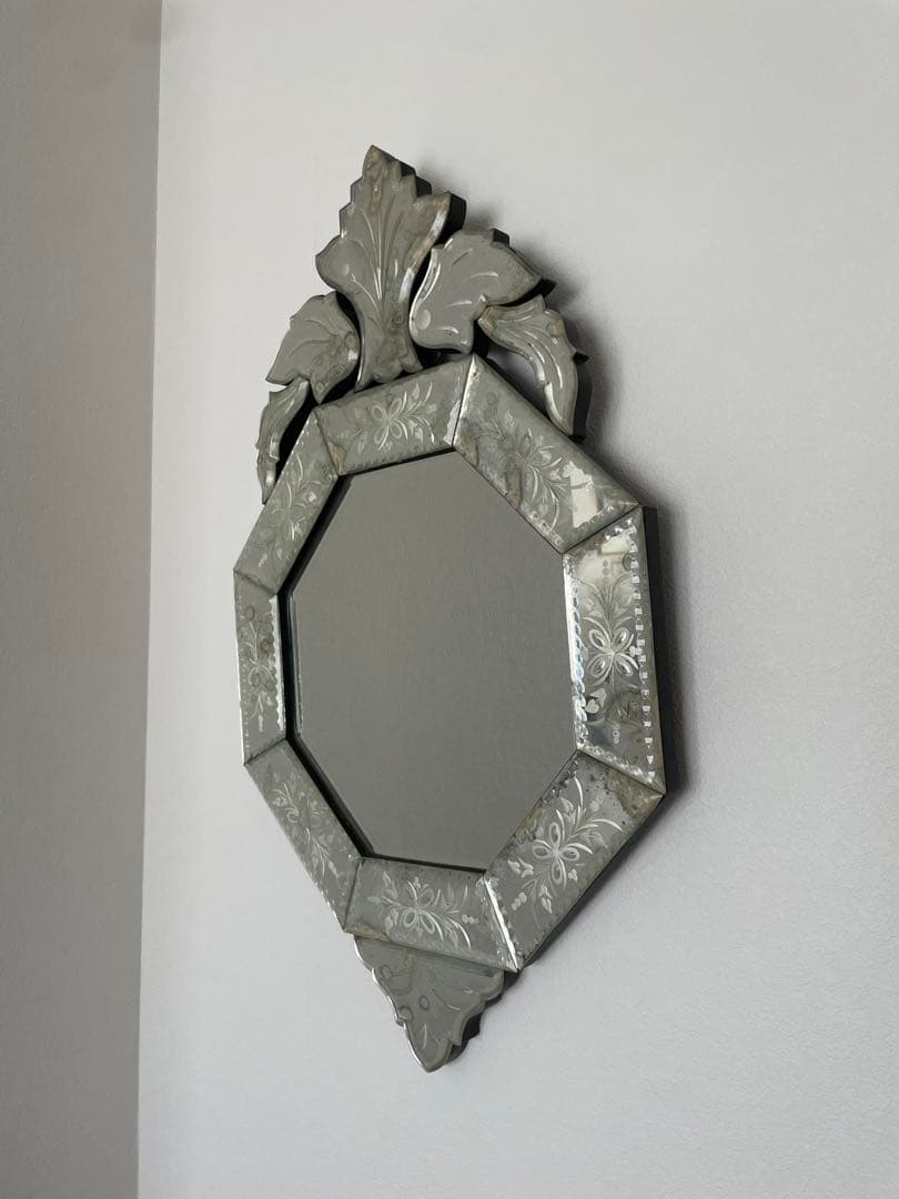 エッチングデザイン 八角形壁掛けミラー