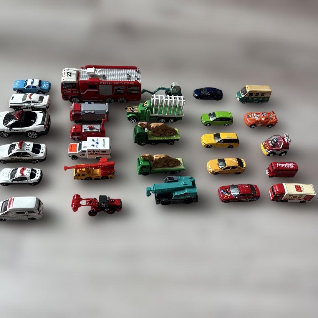トミカ まとめ売り ミニカーセット 27台 消防車 パトカー クレーン車