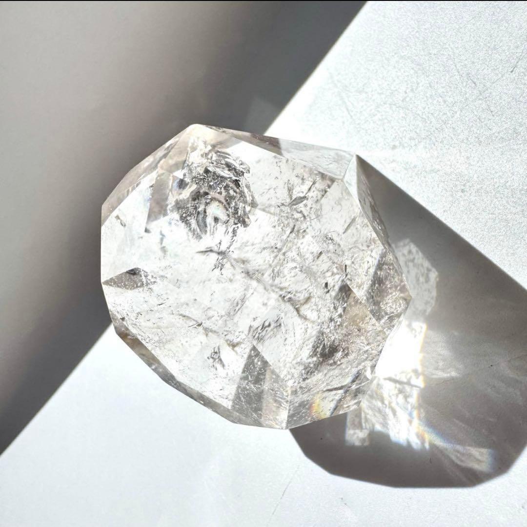 レインボー アイリスクォーツ ダイヤモンドカット