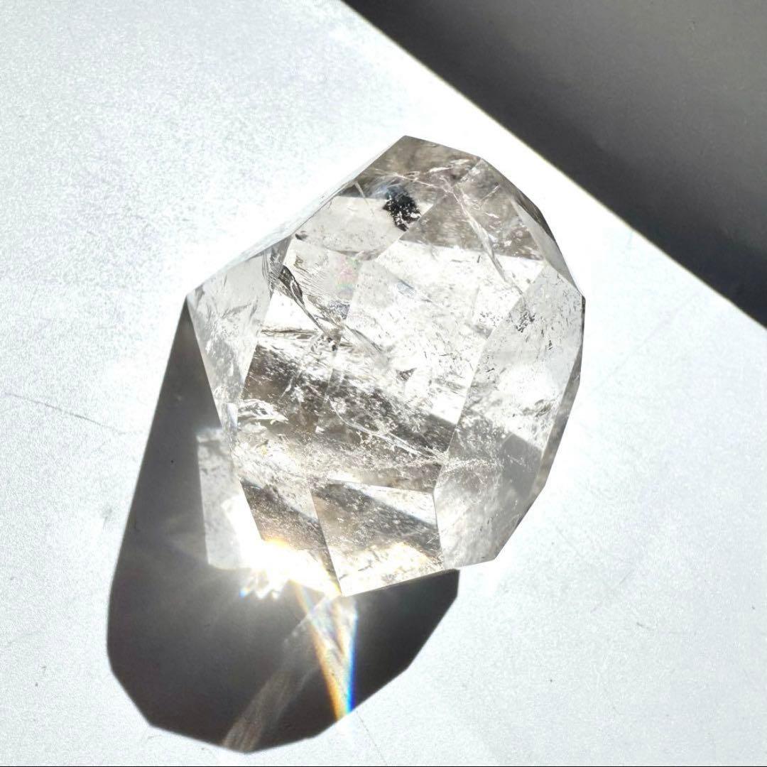 レインボー アイリスクォーツ ダイヤモンドカット