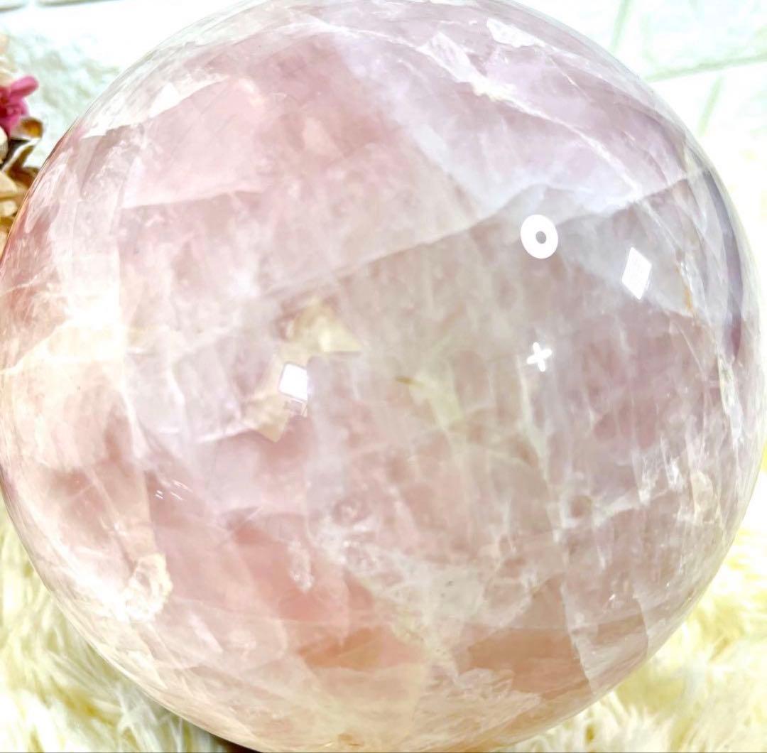 【大玉】ローズクォーツ 球体 6.2kg クラック水晶 スフィア 木製台座付き