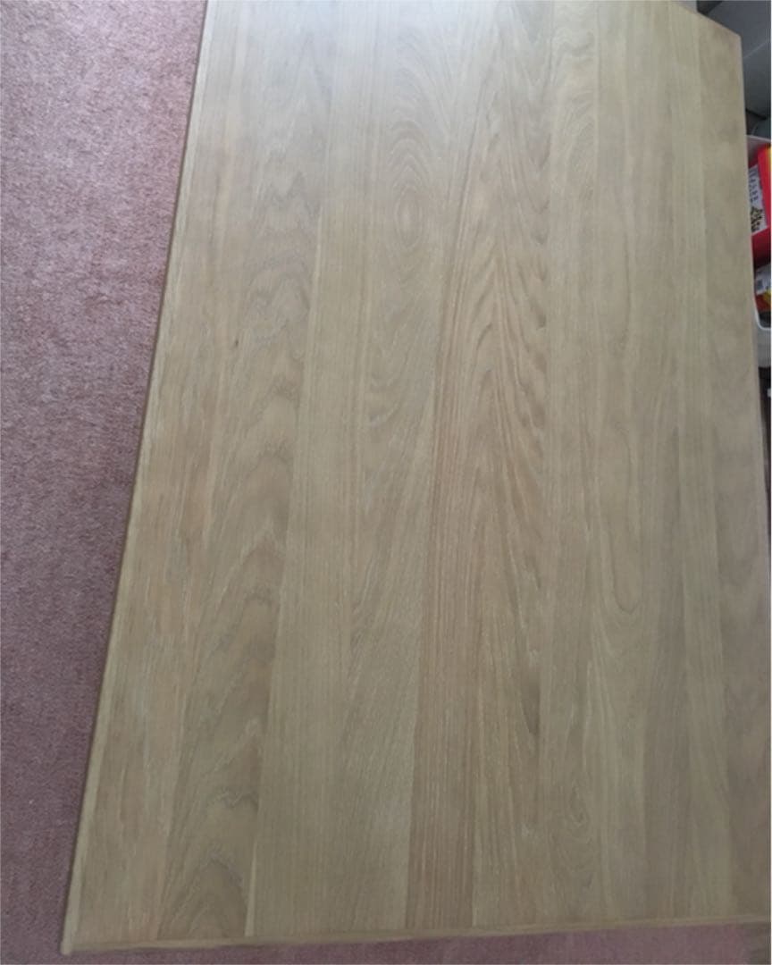 昇降式テーブル