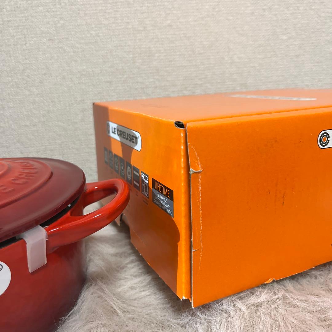 【新品未使用】ルクルーゼ ココットロンド 14 チェリーレッド レッド両手鍋
