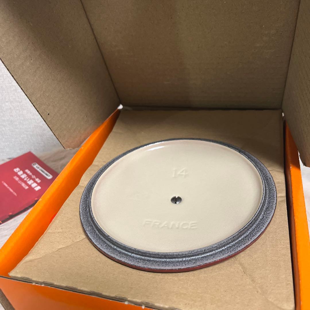 【新品未使用】ルクルーゼ ココットロンド 14 チェリーレッド レッド両手鍋