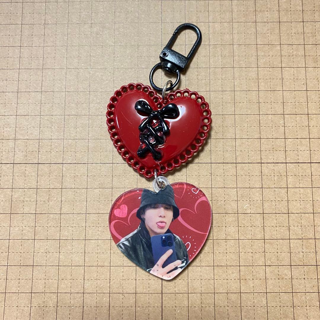 BTS ジョングク グク キーホルダー - メルカリ