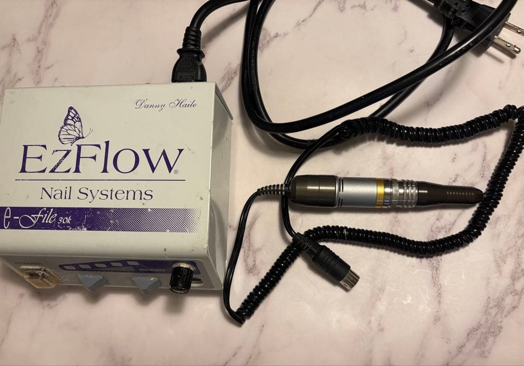 EzFlow イージーフロー　ネイルマシーン