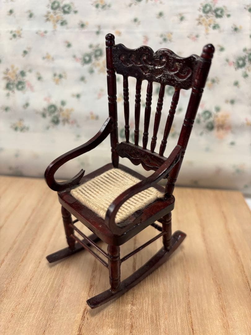 ミニチュア木製家具