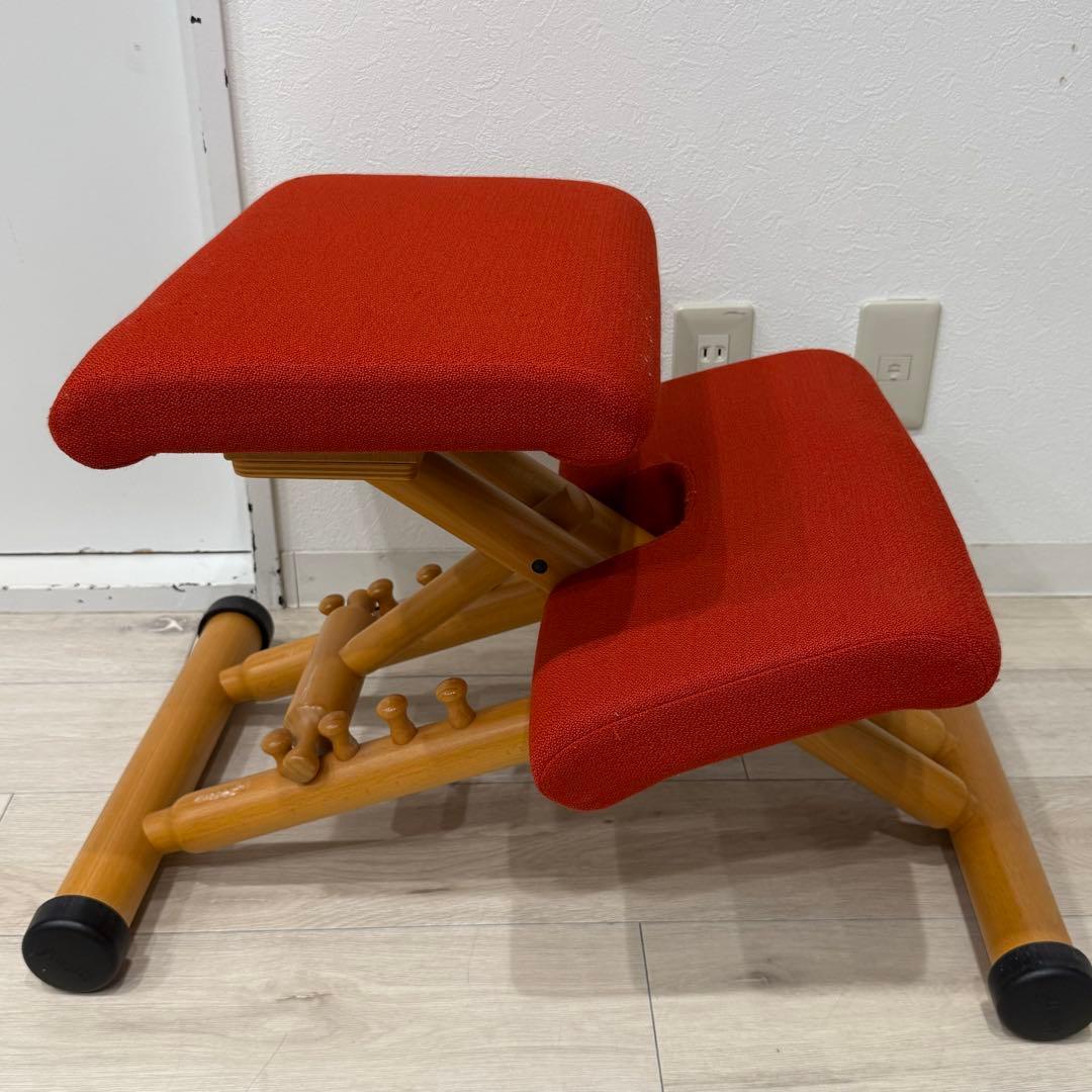 VARIER STOKKE ヴァリエール　ストッケ　バランスチェア　レッド