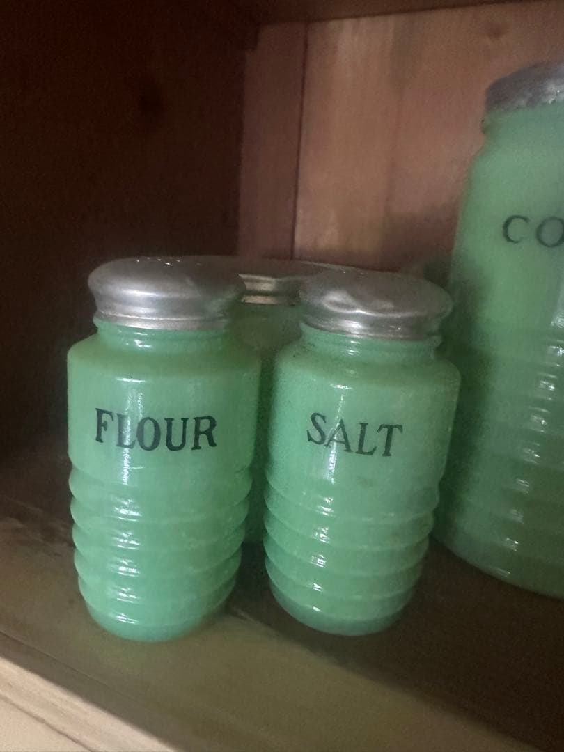 超レア　シャネット社　ダークジェイド　濃い色　キャニスター