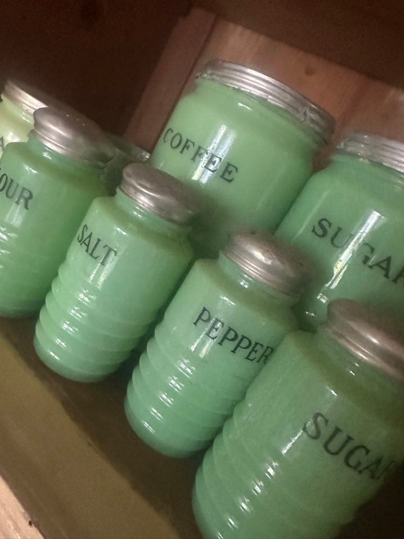 超レア　シャネット社　ダークジェイド　濃い色　キャニスター