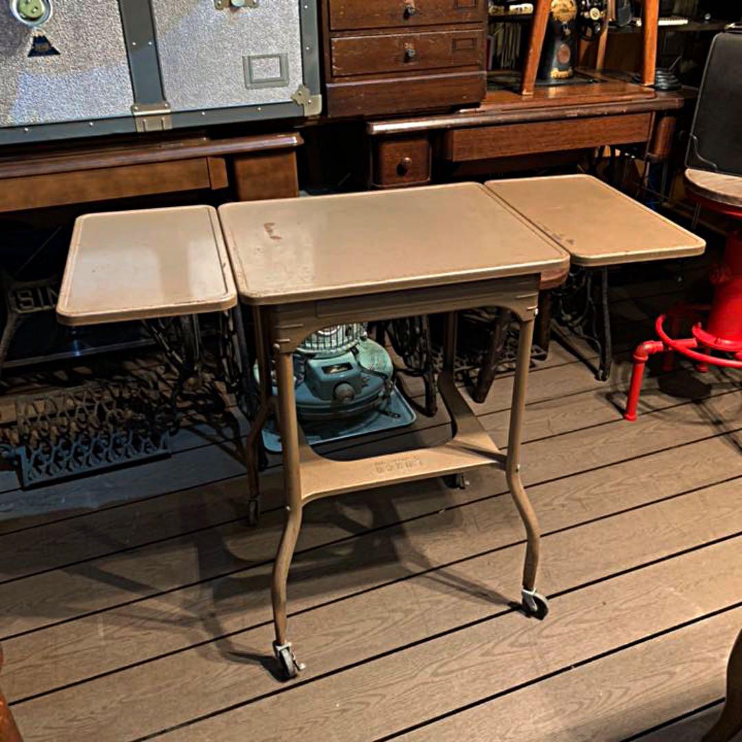 インダストリアル アメリカ製 バタフライテーブル