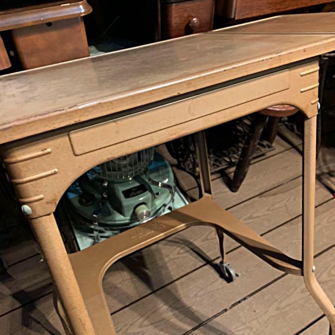 インダストリアル アメリカ製 バタフライテーブル