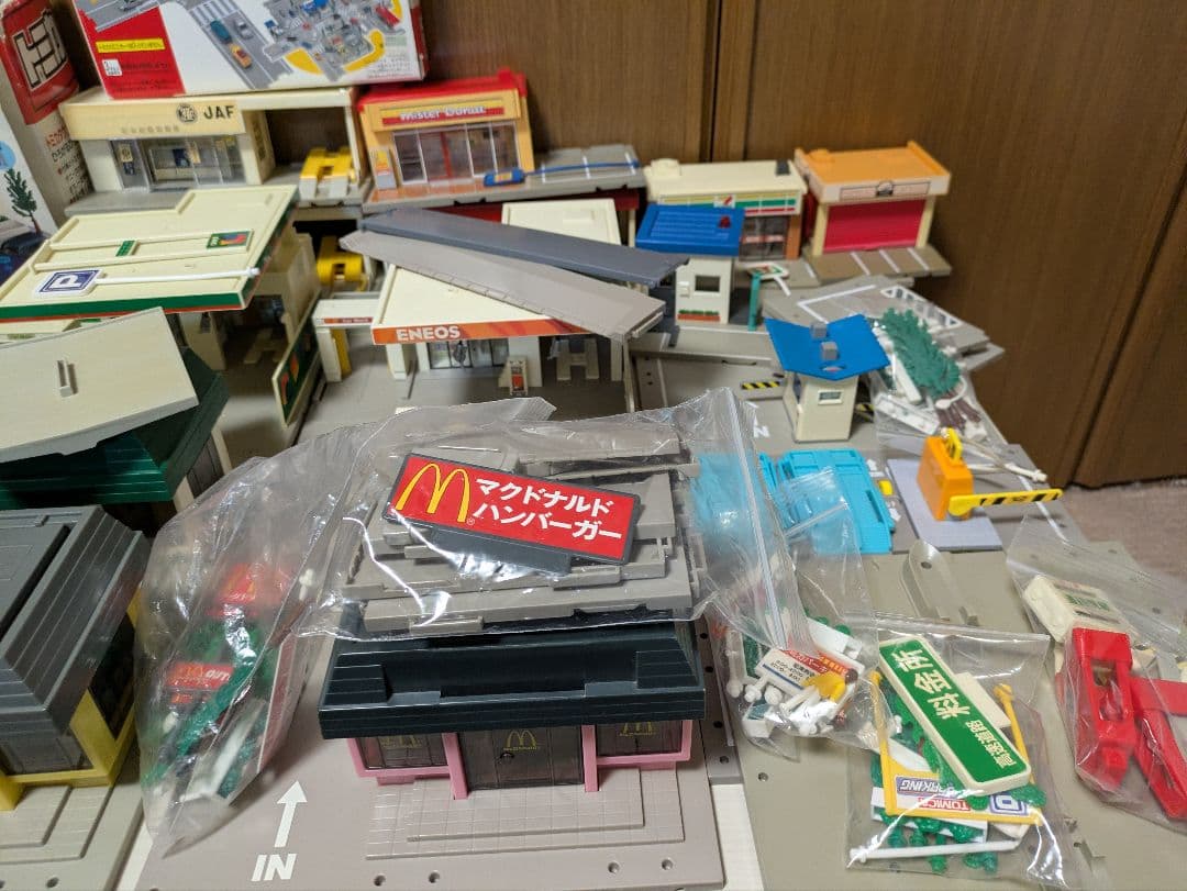 あ*ゆ様 トミカタウン デニーズ マクドナルド すかいらーく まとめ