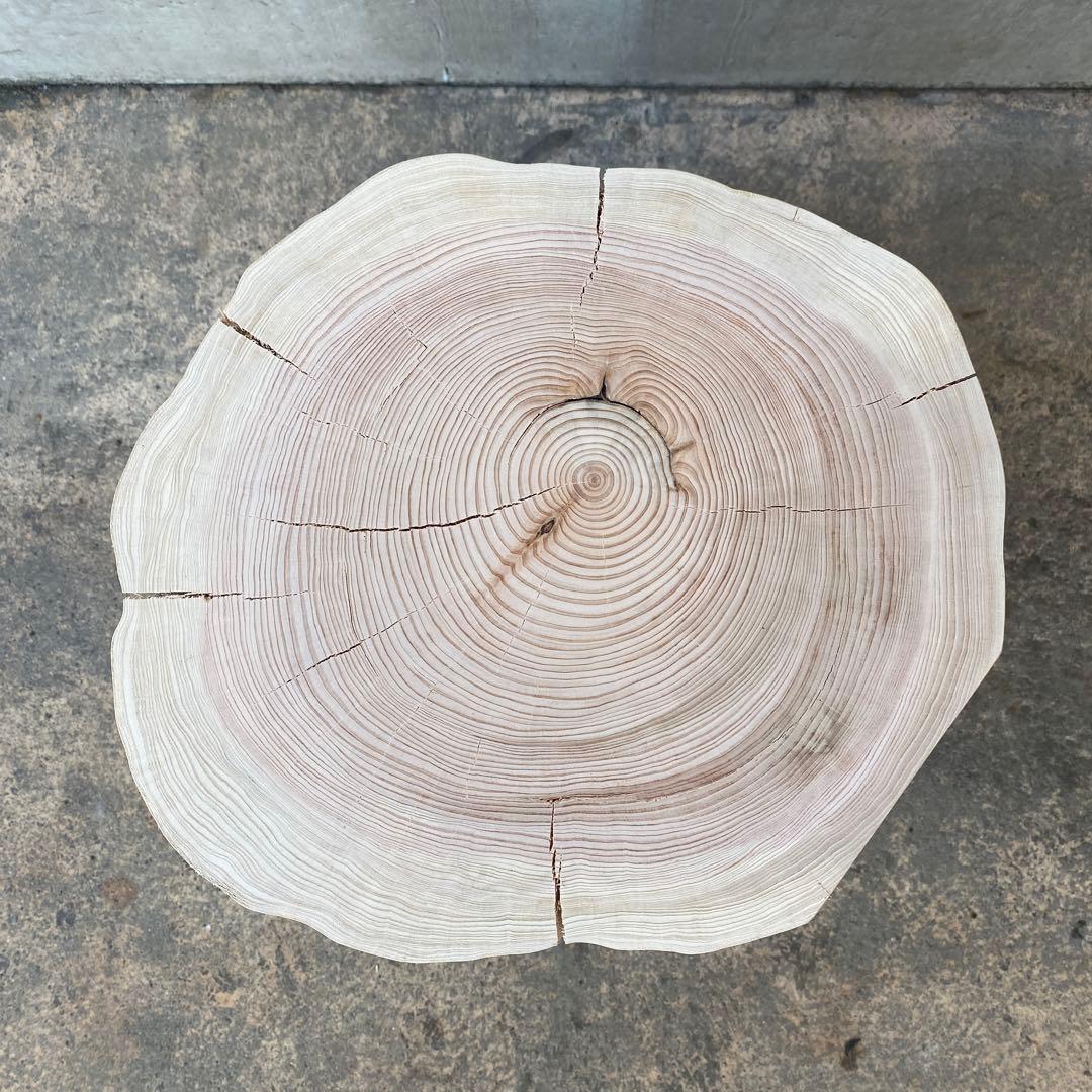 【ひのき切り株のサイドテーブル】丸太 椅子 スツール インテリア 什器 ショップ