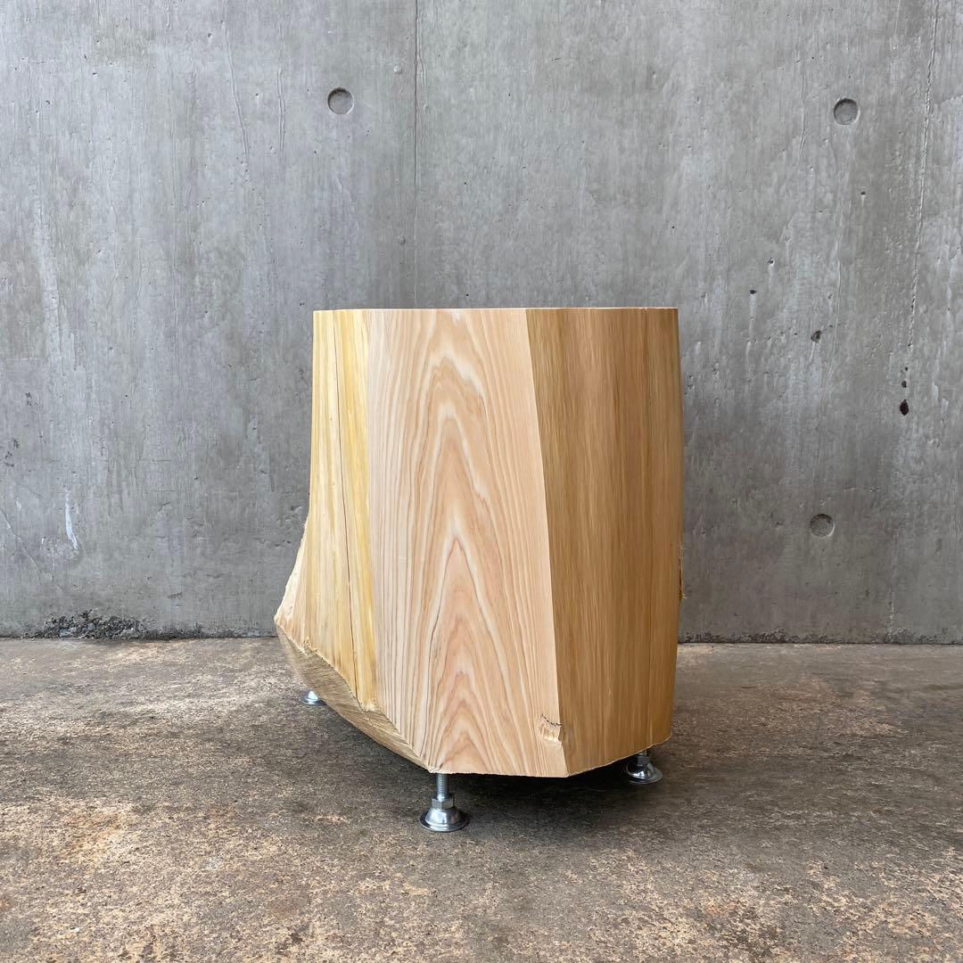 【ひのき切り株のサイドテーブル】丸太 椅子 スツール インテリア 什器 ショップ