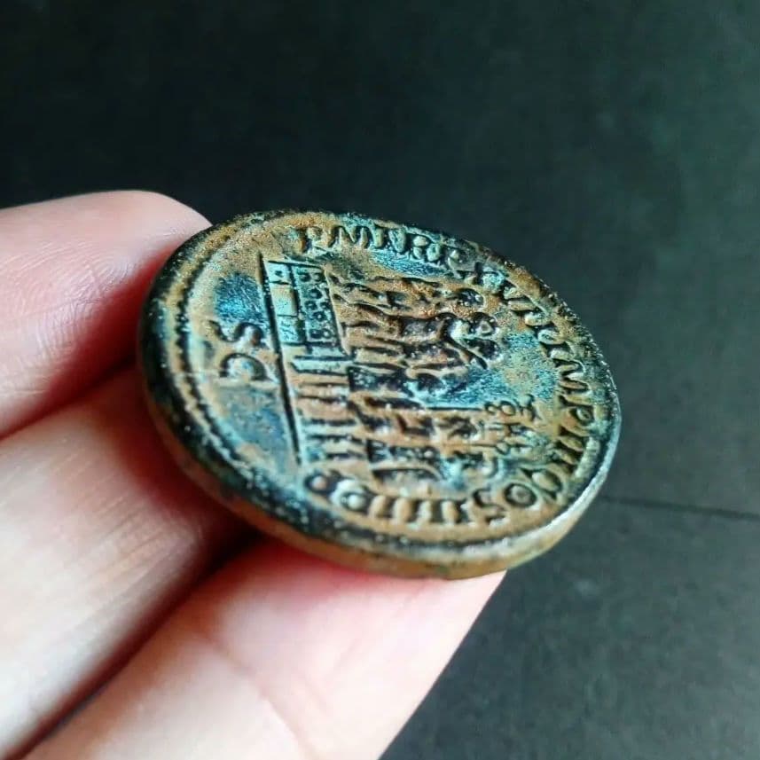 ローマ帝国　特大　　レプリカ　美麗
