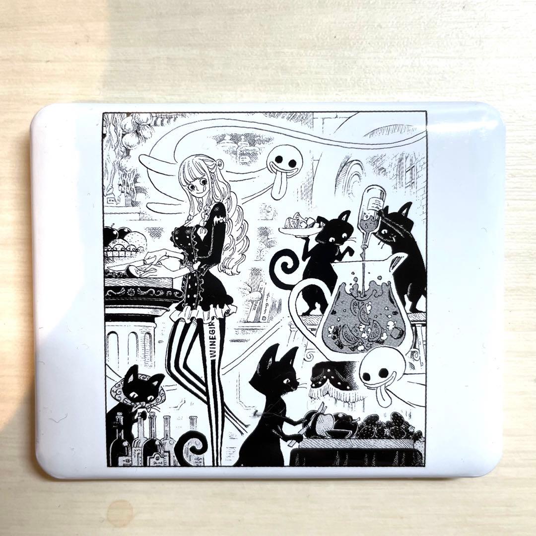 ワンピース ペローナ 原作扉絵 缶バッジ - メルカリ