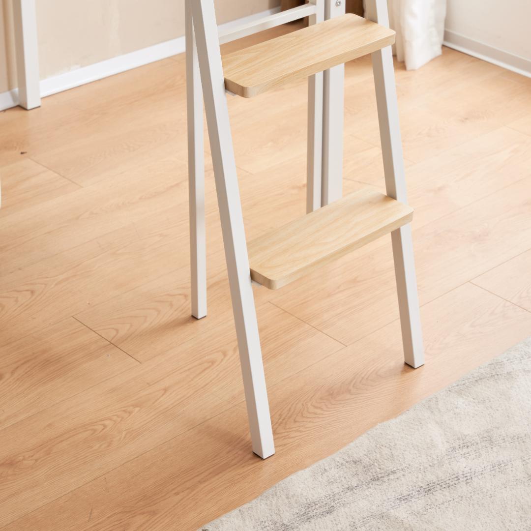 超人気✨！ロフトベッド（S）コンセント・デスク付き 一人暮らし　WHITE