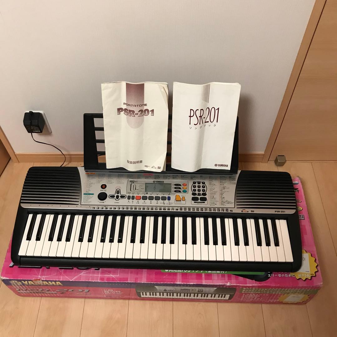 ヤマハ キーボード PSR-201 - メルカリ