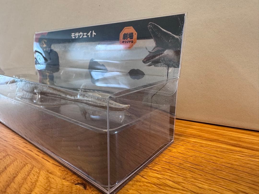 モサウェイト ジュラシックワールド 復活の大地 モササウルス ペーパー