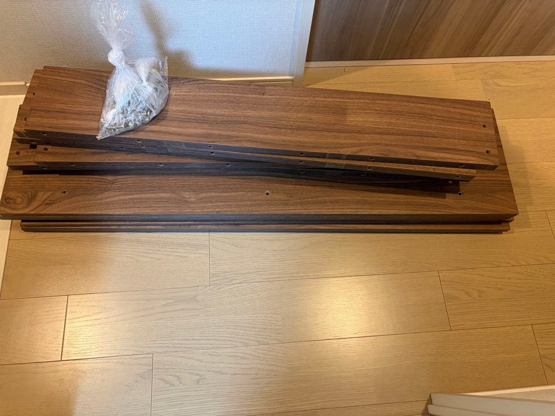 【引き取り限定】LOWYAシングルベッド　マット付き