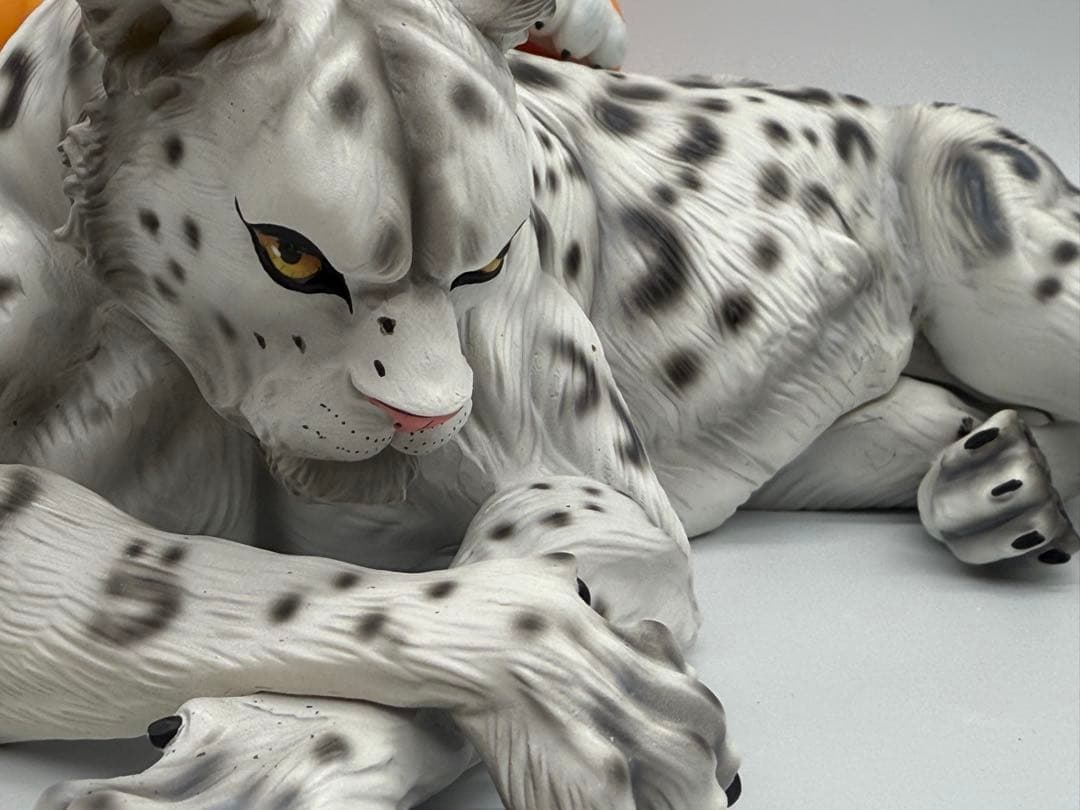 ワンピース トラファルガー・ロー ユキヒョウ ベポ　フィギュア　3体セット